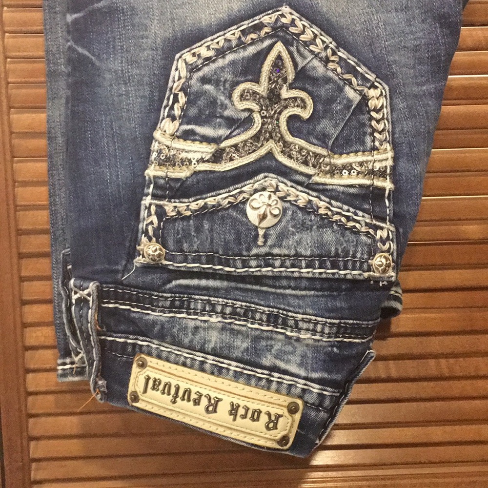 Women’s Like New Rock Revival Jeans Size 28 - Picture 1 of 5